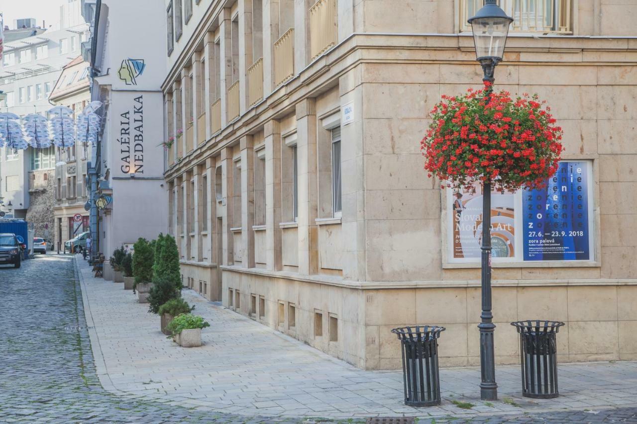 Downtown Pedestrian Zone Apartment Bratislava Ngoại thất bức ảnh